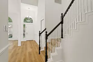2152 Pritchard Dr, Grapevine, TX 76051 - Photo 3