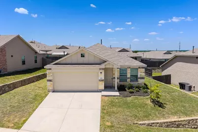 8412 Fawn Creek Drive, Fort Worth, TX 76123 - Photo 3