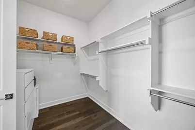 737 N Zang Boulevard #103, Dallas, TX 75208 - Photo 19