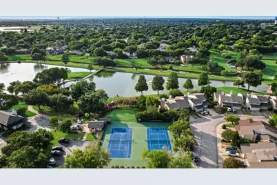 2714 Lakeview Lane, Carrollton, TX 75006 - Photo 37