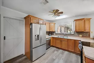 902 Greenbriar Dr, Joshua, TX 76058 - Photo 21