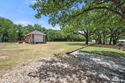902 Greenbriar Drive, Joshua, TX 76058 - Photo 39