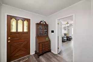 902 Greenbriar Dr, Joshua, TX 76058 - Photo 11