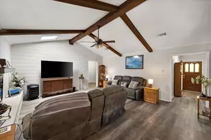 902 Greenbriar Dr, Joshua, TX 76058 - Photo 15