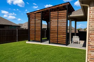 3712 Rolling Meadows Dr, Grand Prairie, TX 76065 - Photo 13