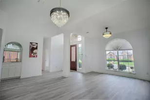 1806 Frosted Hill Dr, Carrollton, TX 75010 - Photo 17