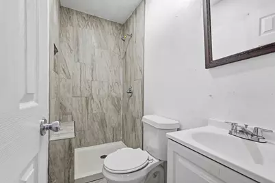 242 W Cober Drive, Grand Prairie, TX 75051 - Photo 17