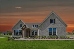 701 Water Side Dr, Van Alstyne, TX 75495 - Photo 1