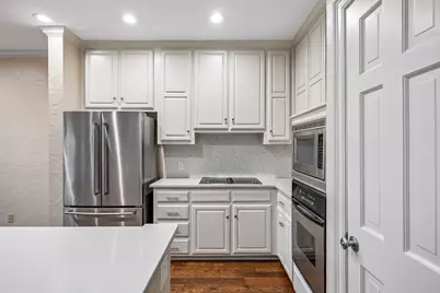 5126 Westgrove Drive #5126, Dallas, TX 75248 - Photo 11