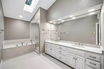5126 Westgrove Drive #5126, Dallas, TX 75248 - Photo 19
