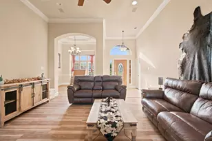 148 Fossil Rock Dr, Azle, TX 76020 - Photo 11