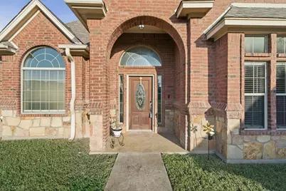 148 Fossil Rock Drive, Azle, TX 76020 - Photo 5
