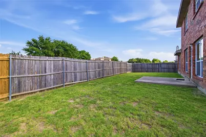 812 Cayotillo Street, Lancaster, TX 75146 - Photo 31