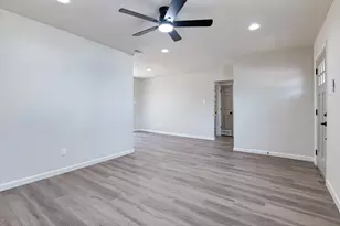 1103 Belvedere Dr, Arlington, TX 76010 - Photo 11
