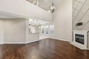 2208 Gregory Creek Dr, Little Elm, TX 75068 - Photo 11
