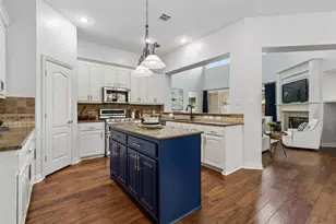 7975 Bishop Dr, Frisco, TX 75036 - Photo 7