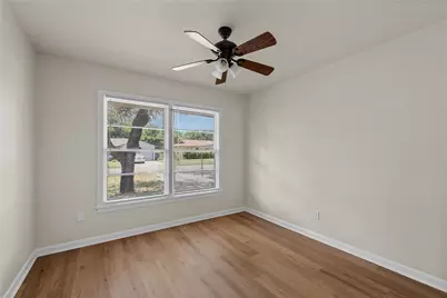 1007 N 61st Street, Waco, TX 76710 - Photo 9