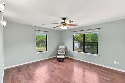 125 Deer Shadow Circle, Whitney, TX 76692 - Photo 13