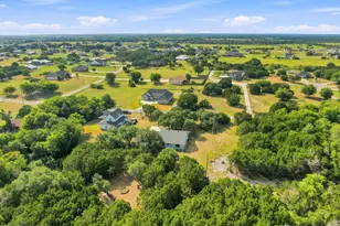 125 Deer Shadow Cir, Whitney, TX 76692 - Photo 29