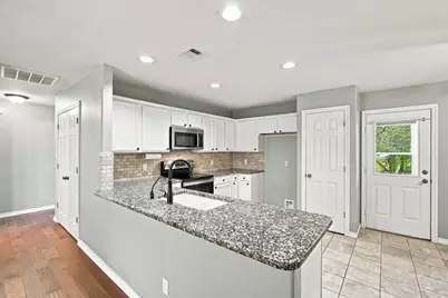 125 Deer Shadow Circle, Whitney, TX 76692 - Photo 7