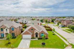 2294 Peaceful Pointe Dr, Little Elm, TX 75068 - Photo 3