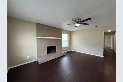 7041 Crosstimbers Lane, North Richland Hills, TX 76182 - Photo 5