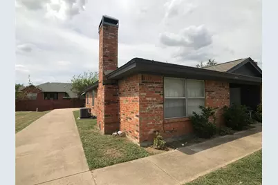 7041 Crosstimbers Lane, North Richland Hills, TX 76182 - Photo 1