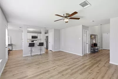612 Lazy Crest Drive, Fort Worth, TX 76140 - Photo 7