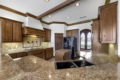 1501 Willow Tree Drive, Fort Worth, TX 76052 - Photo 13