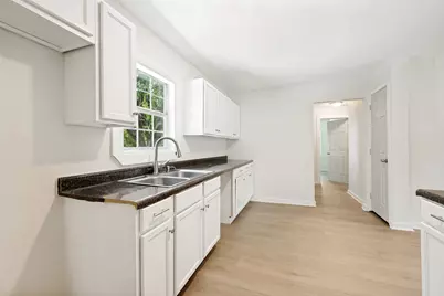 4401 Forbes Street, Fort Worth, TX 76105 - Photo 11
