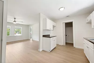 4401 Forbes Street, Fort Worth, TX 76105 - Photo 7