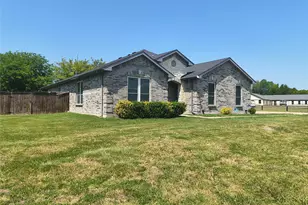 3027 Ames Rd, Lancaster, TX 75134 - Photo 3
