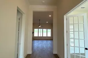 705 Water Side Dr, Van Alstyne, TX 75495 - Photo 3