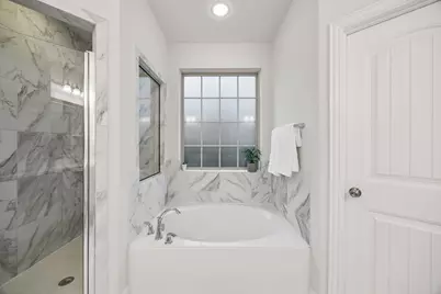 501 Winehart Street, Lewisville, TX 75056 - Photo 25