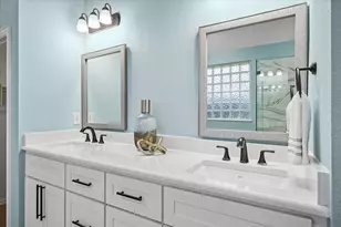 1600 Shadywood Ln, Flower Mound, TX 75028 - Photo 27