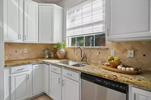 1600 Shadywood Ln, Flower Mound, TX 75028 - Photo 23