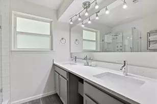 2741 S Cypress Cir, Plano, TX 75075 - Photo 3