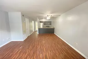 207 Country Bend Dr, Duncanville, TX 75137 - Photo 5