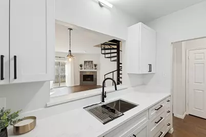 5701 Gaston Avenue #4, Dallas, TX 75214 - Photo 3
