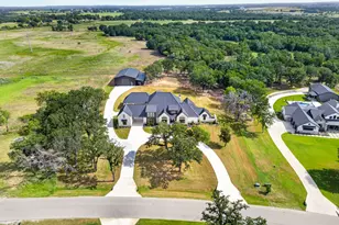 536 Royal Santana Run, Weatherford, TX 76087 - Photo 1