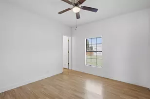 406 E Grayson St, Leonard, TX 75452 - Photo 11