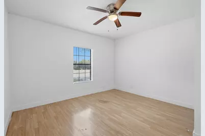 406 E Grayson Street, Leonard, TX 75452 - Photo 17