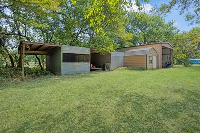 110 Bois D Arc Street, Tom Bean, TX 75491 - Photo 37