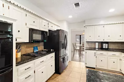 110 Bois D Arc Street, Tom Bean, TX 75491 - Photo 11