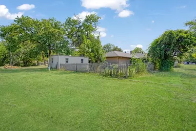 110 Bois D Arc Street, Tom Bean, TX 75491 - Photo 39