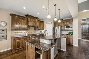 2261 Hideaway Pointe Dr, Little Elm, TX 75068 - Photo 13