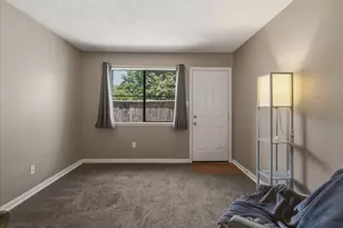 538 Harvest Hill St, Lewisville, TX 75067 - Photo 17