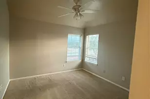 9702 Windy Hollow Dr, Irving, TX 75063 - Photo 19