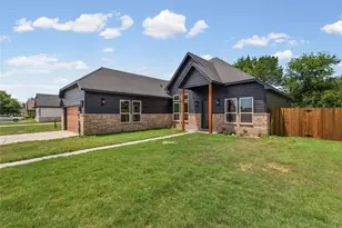 1500 Deer Trail, Commerce, TX 75428 - Photo 3