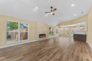2113 Cedarwood Dr, Garland, TX 75040 - Photo 3